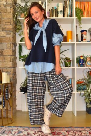 Caleb Plaid Brushed Cotton Relaxed Barrel Pant Navy